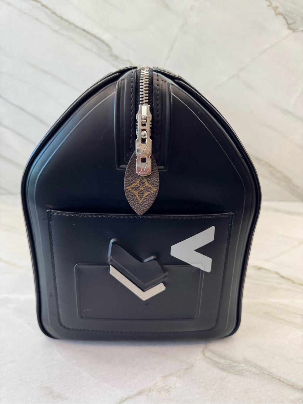 Louis Vuitton Limited Edition Epi Space Speedy 40 - Picture 4 of 17